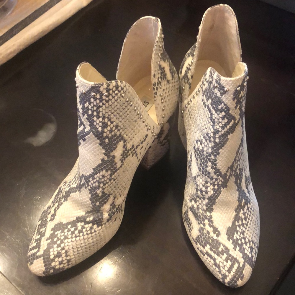 Steve Madden Snake Booties 8 1/2 Ankle Boots